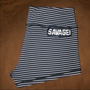 Savage barbell booty shorts sz L